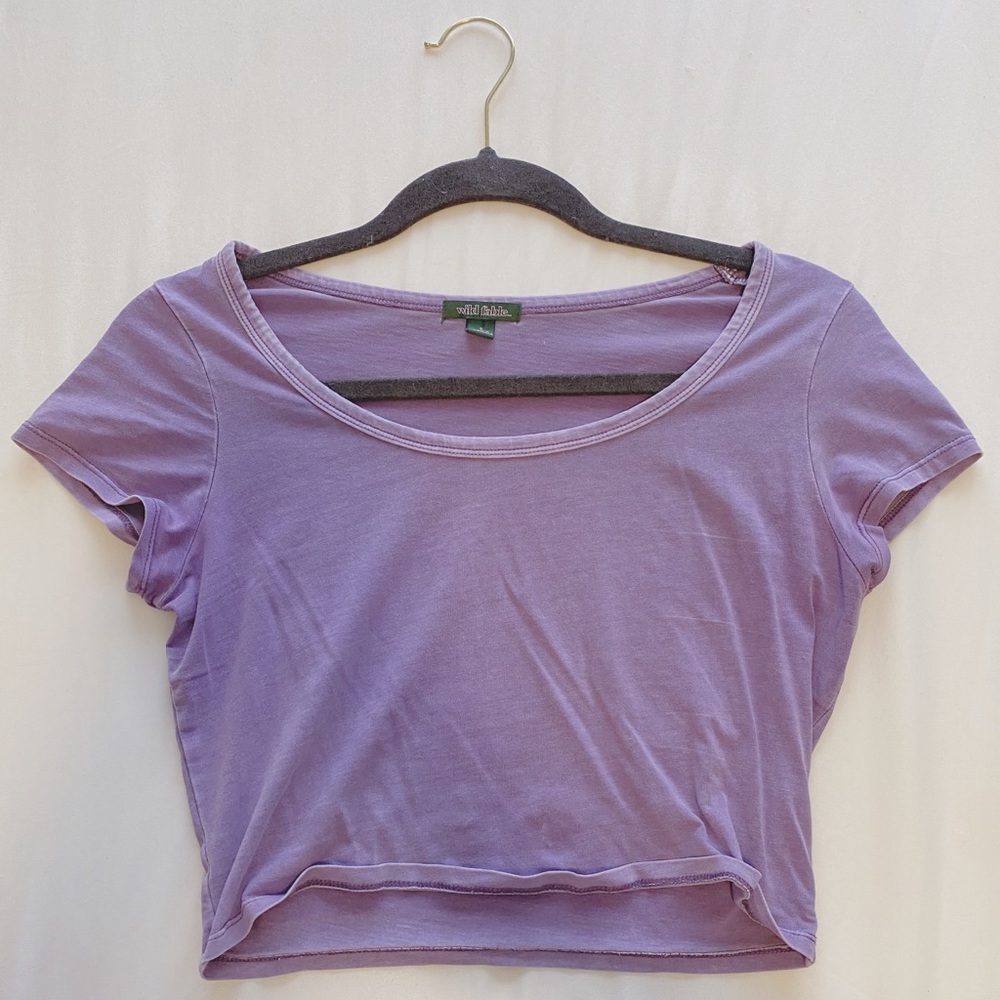 Purple cropped tee